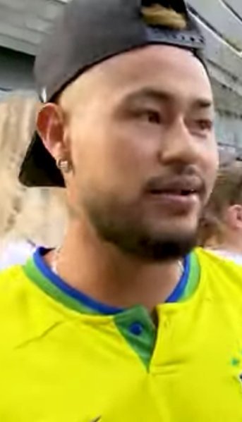 Álvaro Esteban：卡马温加正要离开巴尔德贝巴斯时看到了一个长得像内马