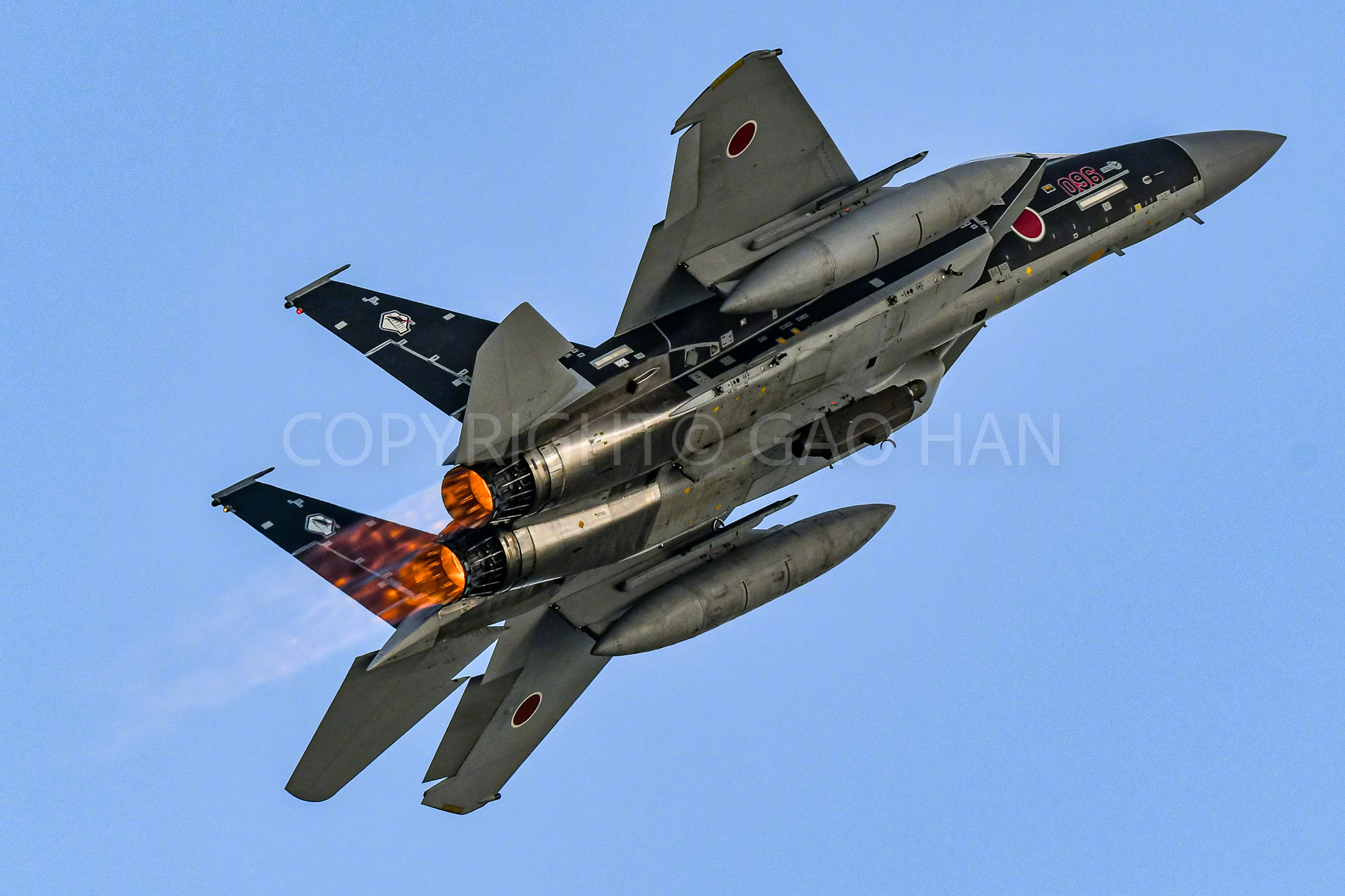 航空君航空科普[超话] 想看F-15大机动飞行表演的，可能只能去小松了，拍摄位置