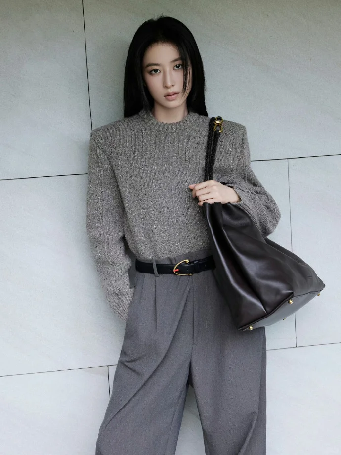 周雨彤｜亮相Bottega Veneta活动
