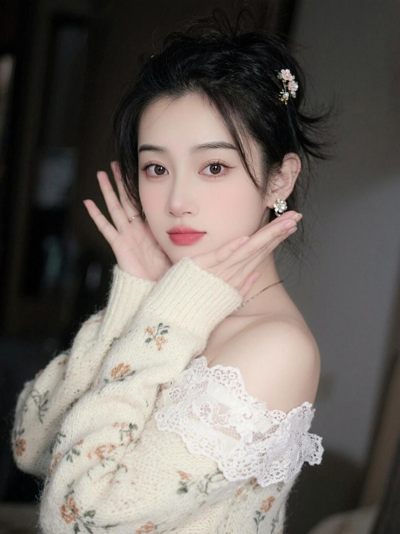 AI蕾丝氛围感写真 抖音ai创作抖音玩法合伙人计划。