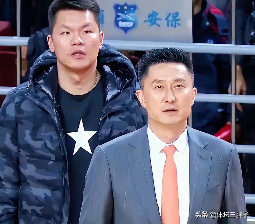 广东男篮，广东宏远俱乐部，广东篮球各界还是有点意思的 。放着易建联这样的地方标志