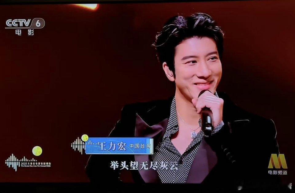 王力宏抢拍 真唱证明他是专业歌手真唱必须的 ​​​