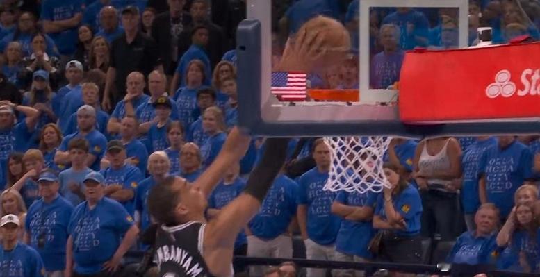 你的篮球世界观还好吗？文班空接再扣40➕20达成！nba雷霆vs马刺