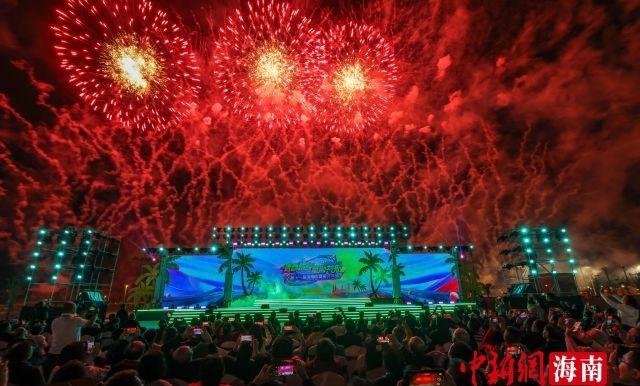 【海南文昌南洋文化节烟花晚会3日上演 】2026年第十二届海南文昌南洋文化节 烟