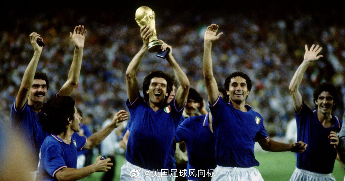 天下足球意大利特辑看哭了想当年，意大利可是偶像级别的球队，球星辈出帅哥如林，拥有