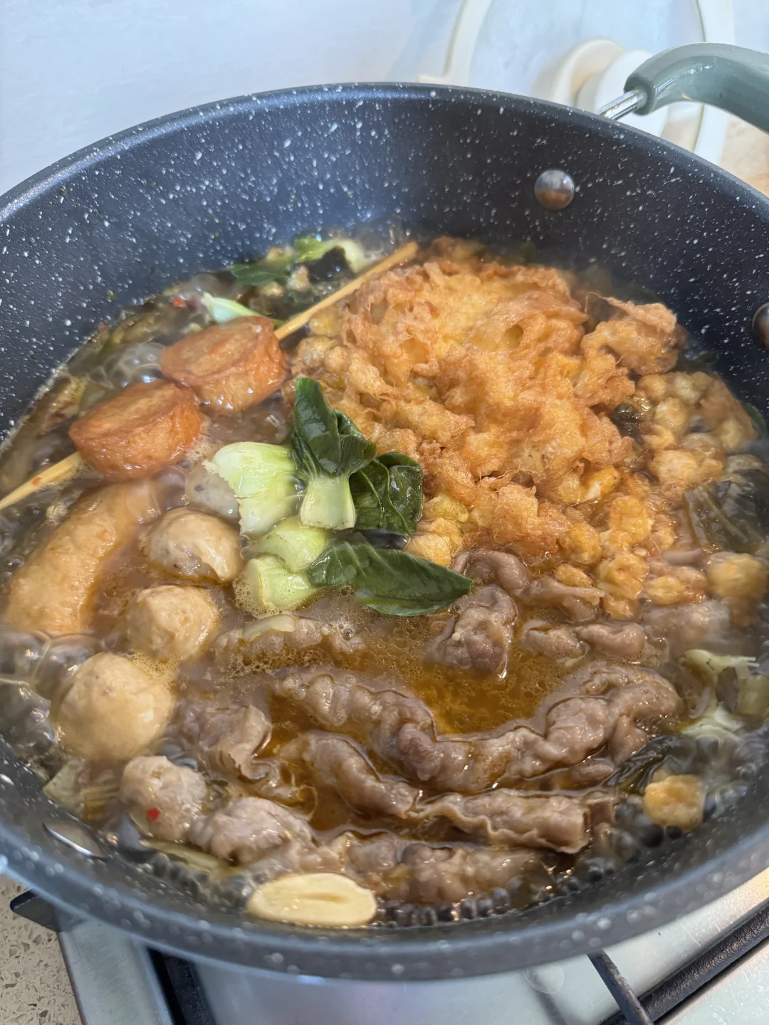 高配版酸菜肥牛米线锅