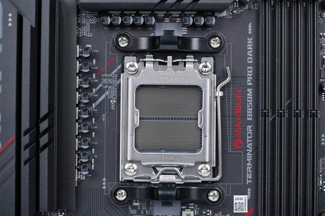 899元的性价比神板！铭瑄B850M PRO DARK WIFI主板评测