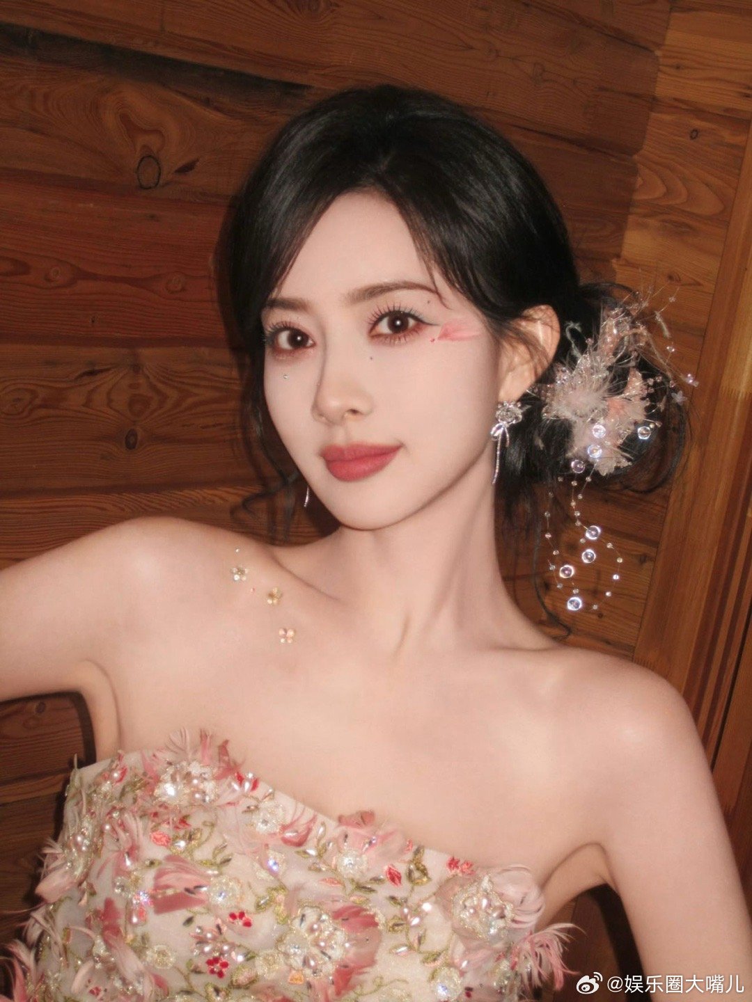 孟子义好妹妹多的原因 终于知道为啥孟子义身边好妹妹一箩筐！对人掏心掏肺的劲儿太圈