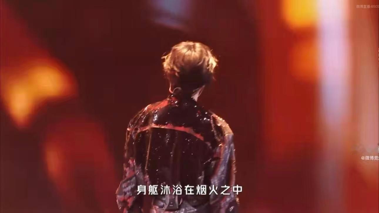 从赛场操作到舞台热舞，AG司马光在竞燃舞台解锁多元魅力，《无名氏》燃炸现场，不被