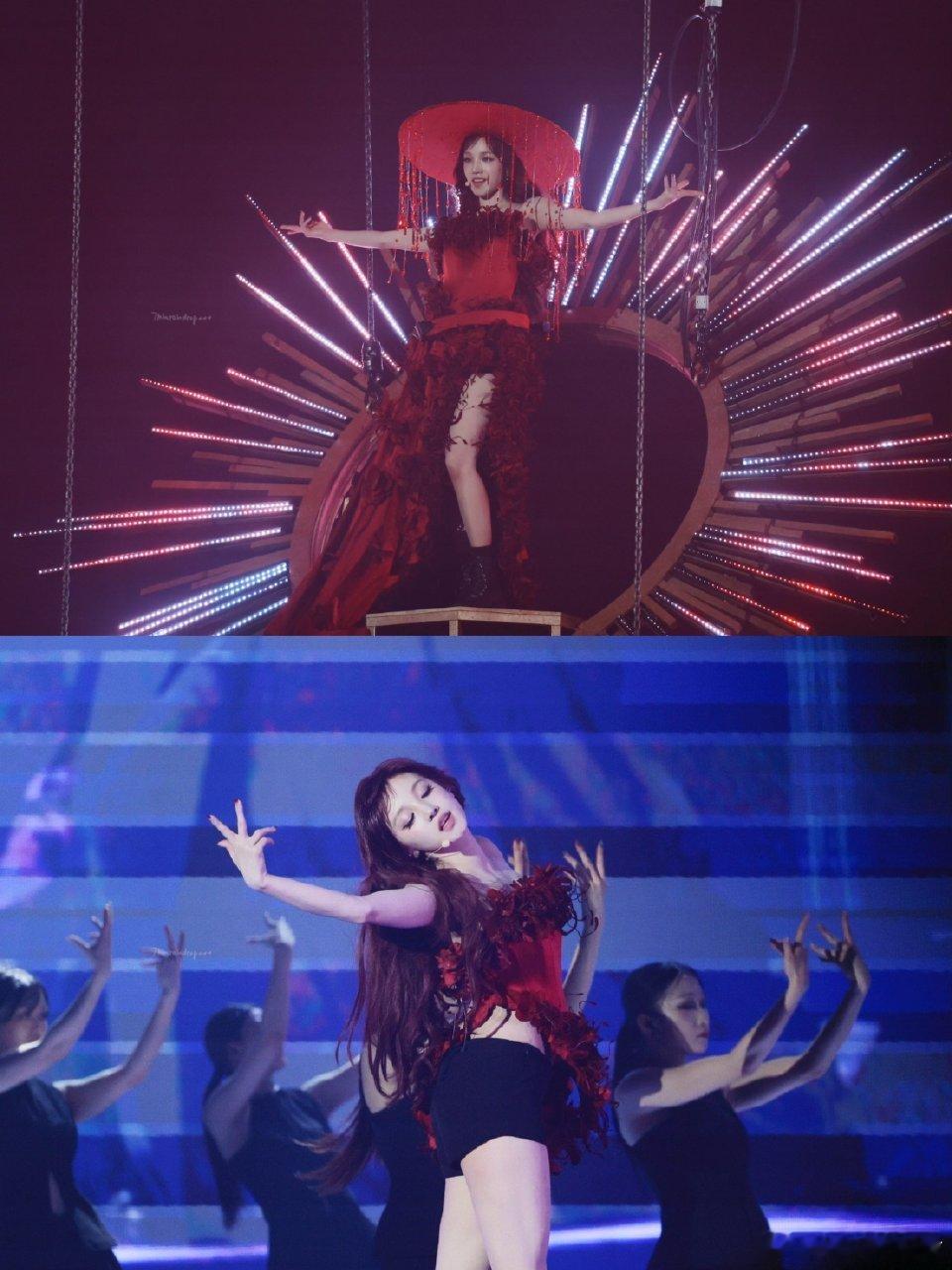 宋雨琦自己摘裙脱帽改装 看她自己动手改装的过程莫名解压！每个动作都干脆利落，毫不