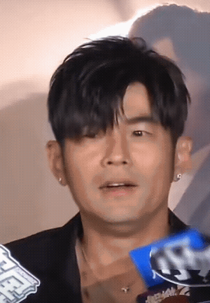 周杰伦说经常被女儿搞得神经错乱周杰伦说经常被女儿搞得神经错乱！一沫真挚的情话一沫