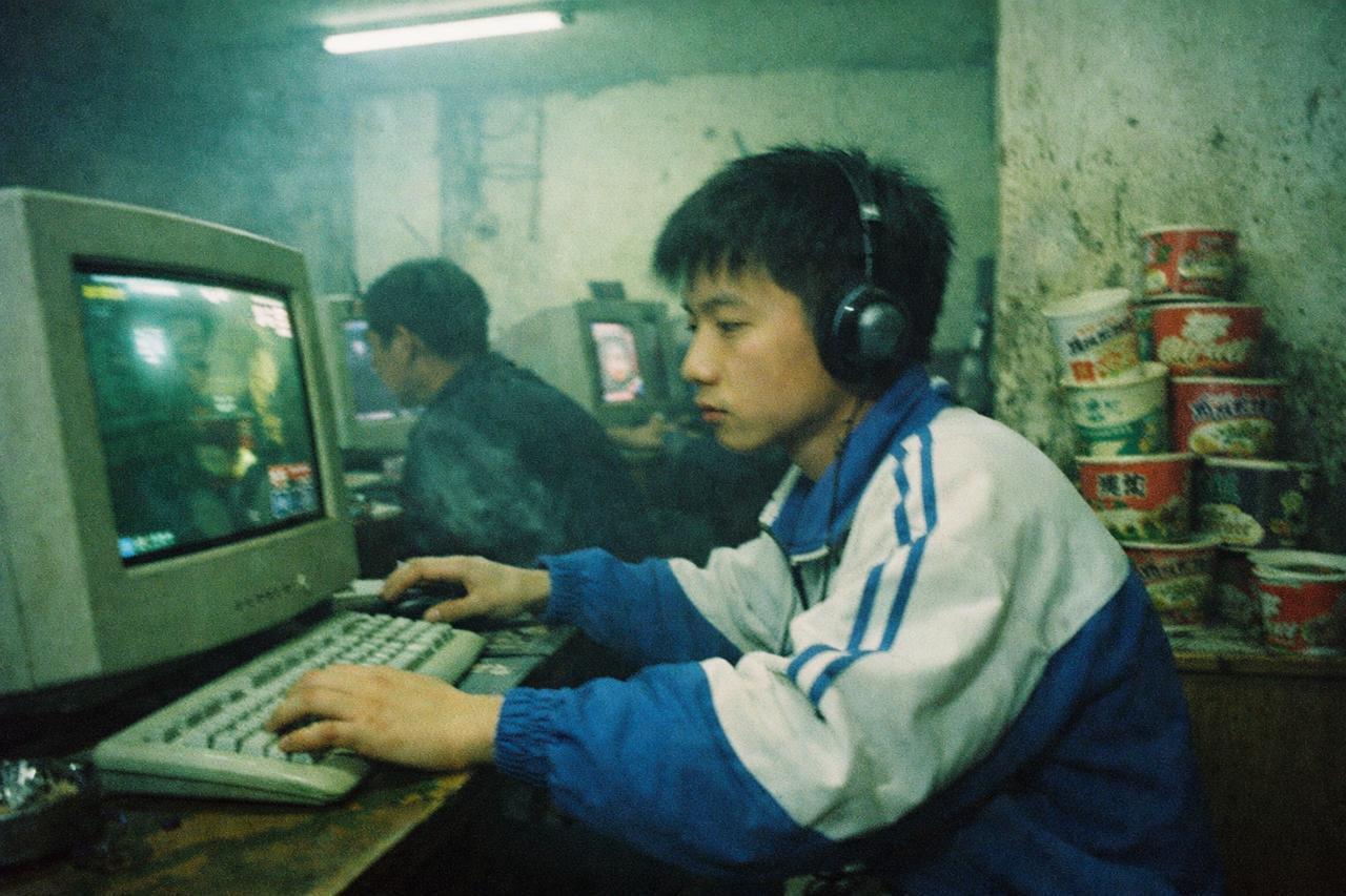 考验一下你的眼力，哪一张是AI生成的？