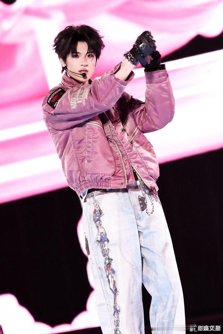 我测mbti就张峻豪这样谁懂啊！MBTI和张峻豪完美重合，慢热慢熟，心思细腻敏感