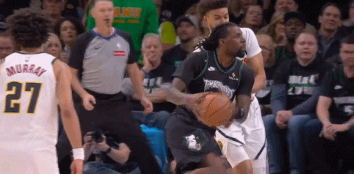 森林狼伤了两大将，约基奇末节还被摁着打？  掘金这两赛季真是滑铁卢般下滑....