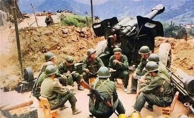 普京曾说过，中越712炮战之后，没哪个国家再敢小瞧中国。因为那场战斗的火力让所有