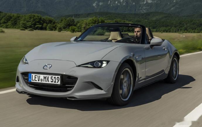 【马自达确认下一代 MX-5 将电动化，更高端的跑车也在筹备中】毛笼胜弘接受德国