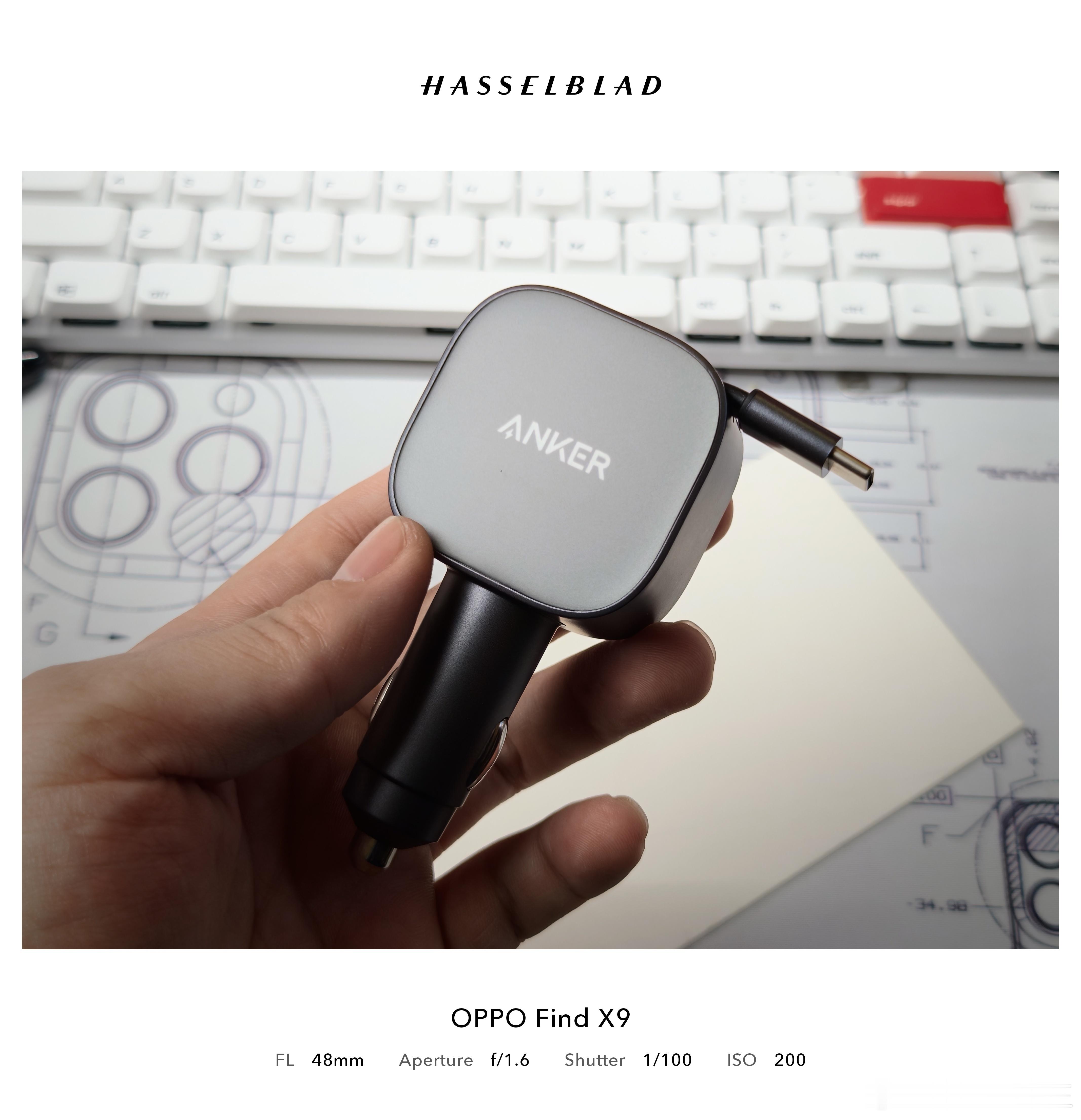 最近几个手上的anker小玩意先说第一个 伸缩线车充非常巧妙的设计最高75瓦ma