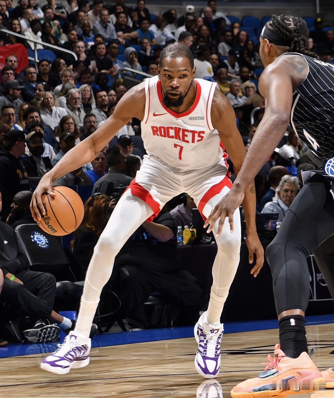 火箭逆转魔术，赢球就靠这三个人！

1，谢泼德。火箭首发该下谁？答案已经呼之欲出