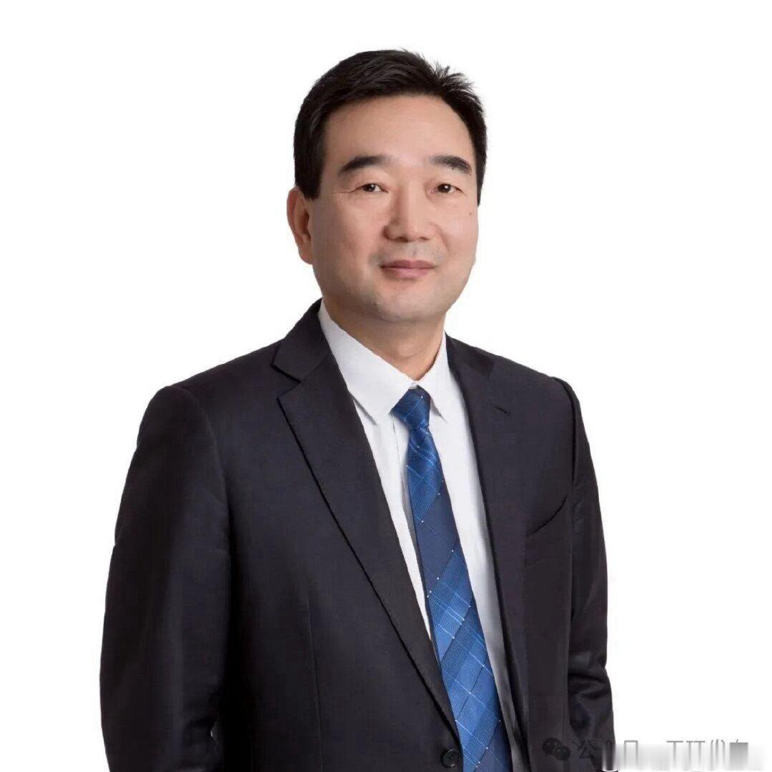 玉环骄傲吴长鸿走进人民大会堂接受表彰他以实干践行“自强不息、勇立潮头”的玉环精神