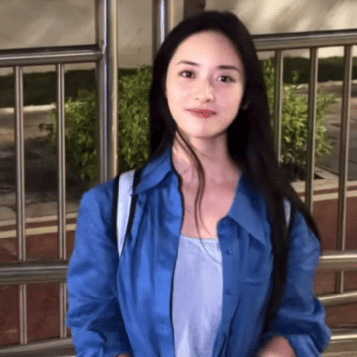 沈月完全就是魔魅来着 专业对口了 对上我的胃口了 