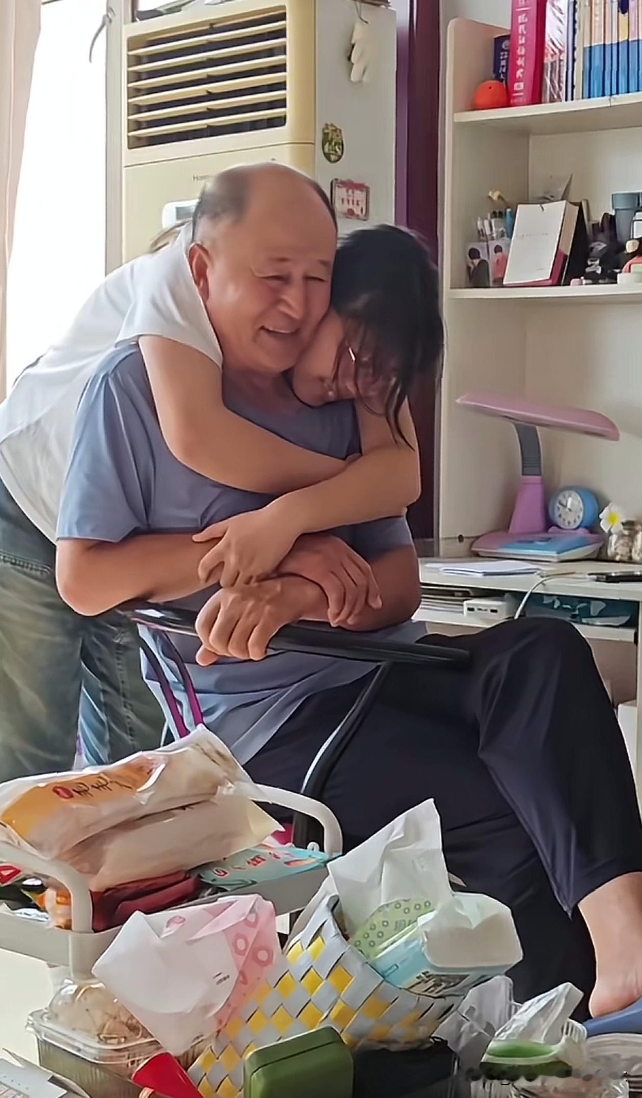 吓我一跳，第一眼真的看错了！