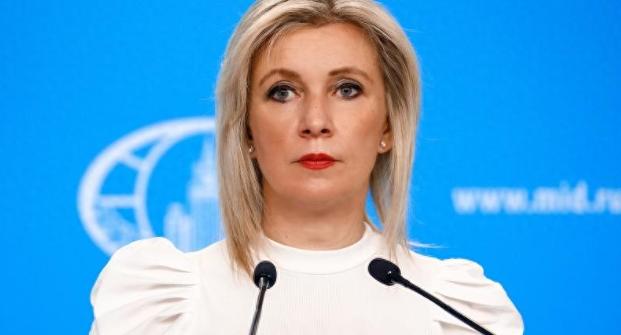 惊天大反转，特朗普突然松口放了被扣押的两名俄油轮船员，这波美俄在公海上的紧张较量