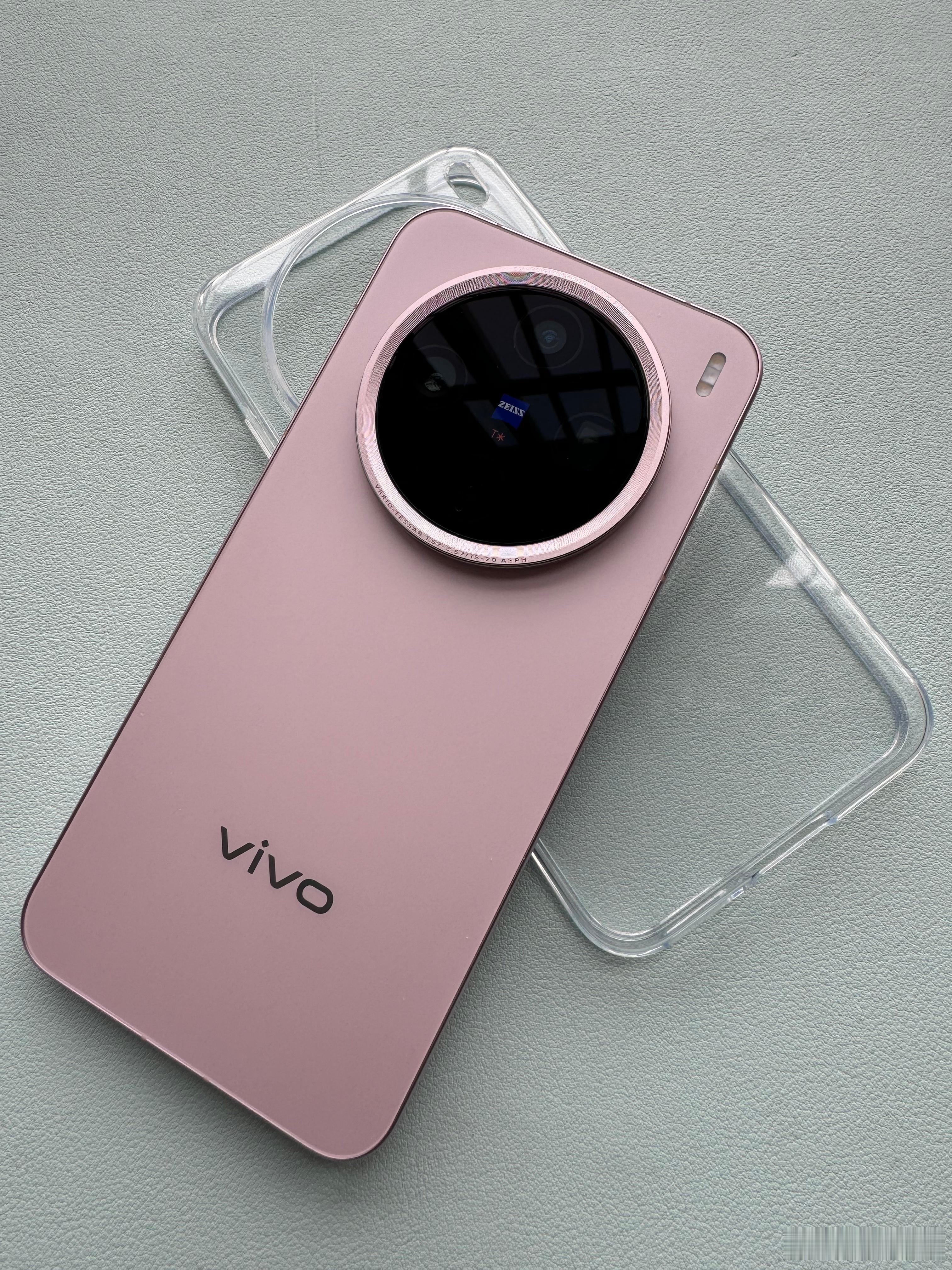 vivo[超话]  vivo X200 Pro mini 微粉上手一天了，6.3