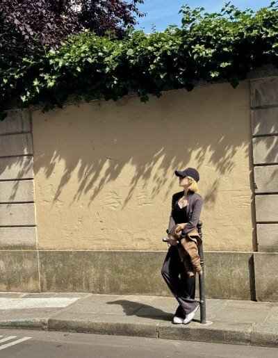 宋茜的每一面都很全面宋茜从顶流女团C位到金鸡奖提名演员，唱跳演综艺多栖开花，每一