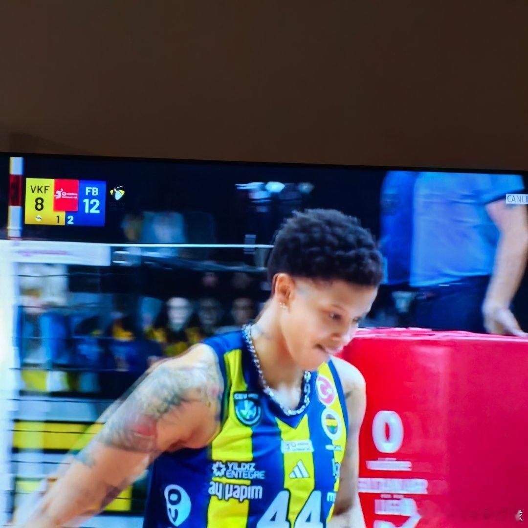 看样子，银行今天会主场输掉第二场～ 