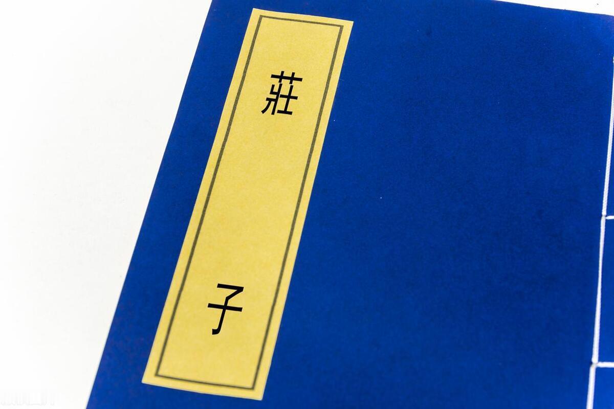 都说文化，那啥是文化呢？
文化有多种定义，一般广义的文化指人类创造的精神文明，包