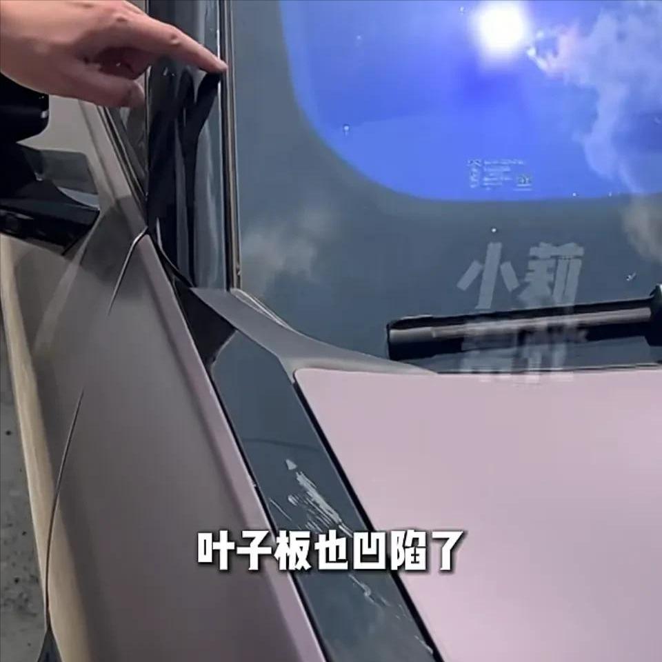 "玩不起开始耍赖了！"河南郑州，一男子花20多万，买了辆小鹏新P7，厂家宣传，车