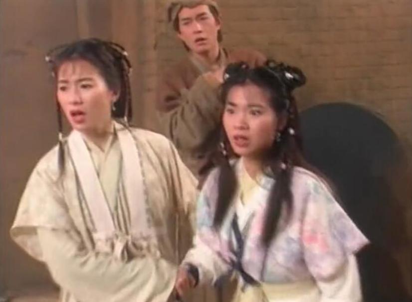 1995版的《神雕侠侣》，镜头感非常足。

杨过邂逅程英、陆无双的前期阶段，二女