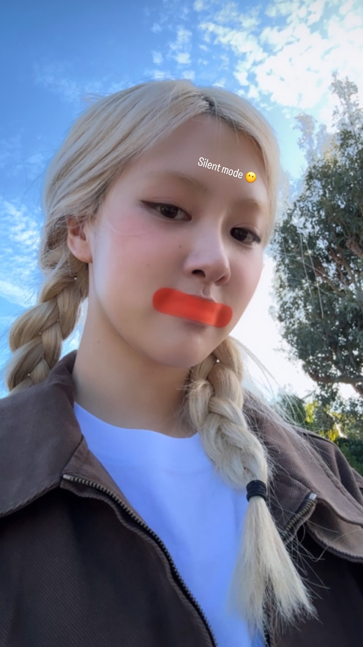 260326 Rosé更新 IG STORY🤩“静音模式”哎一古彩英宝宝你终于