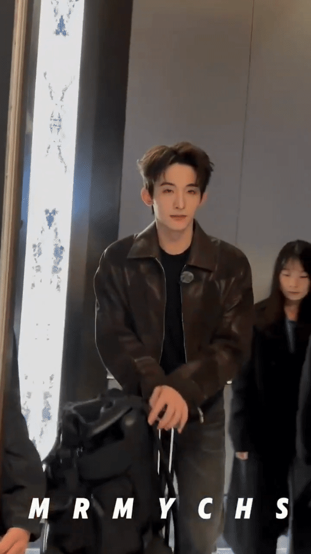 周柯宇、董思成、常华森、代旭《风华合伙人》上班路透🈶，友友们期待谁的表现