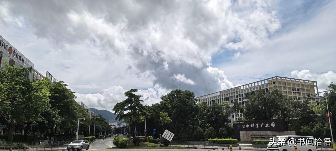 吕不韦告诉你：不要和带儿子的女人上床。

李斯告诉你：不要为了面子透支自身利益。
