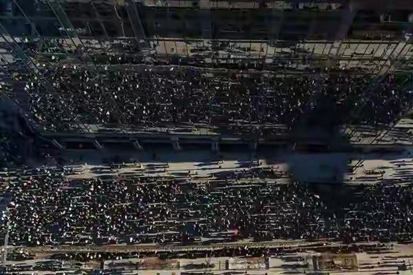 美国打伊朗也许就是“三战”的开始！
俄乌战争已持续四年，整个欧洲都明里暗里介入了