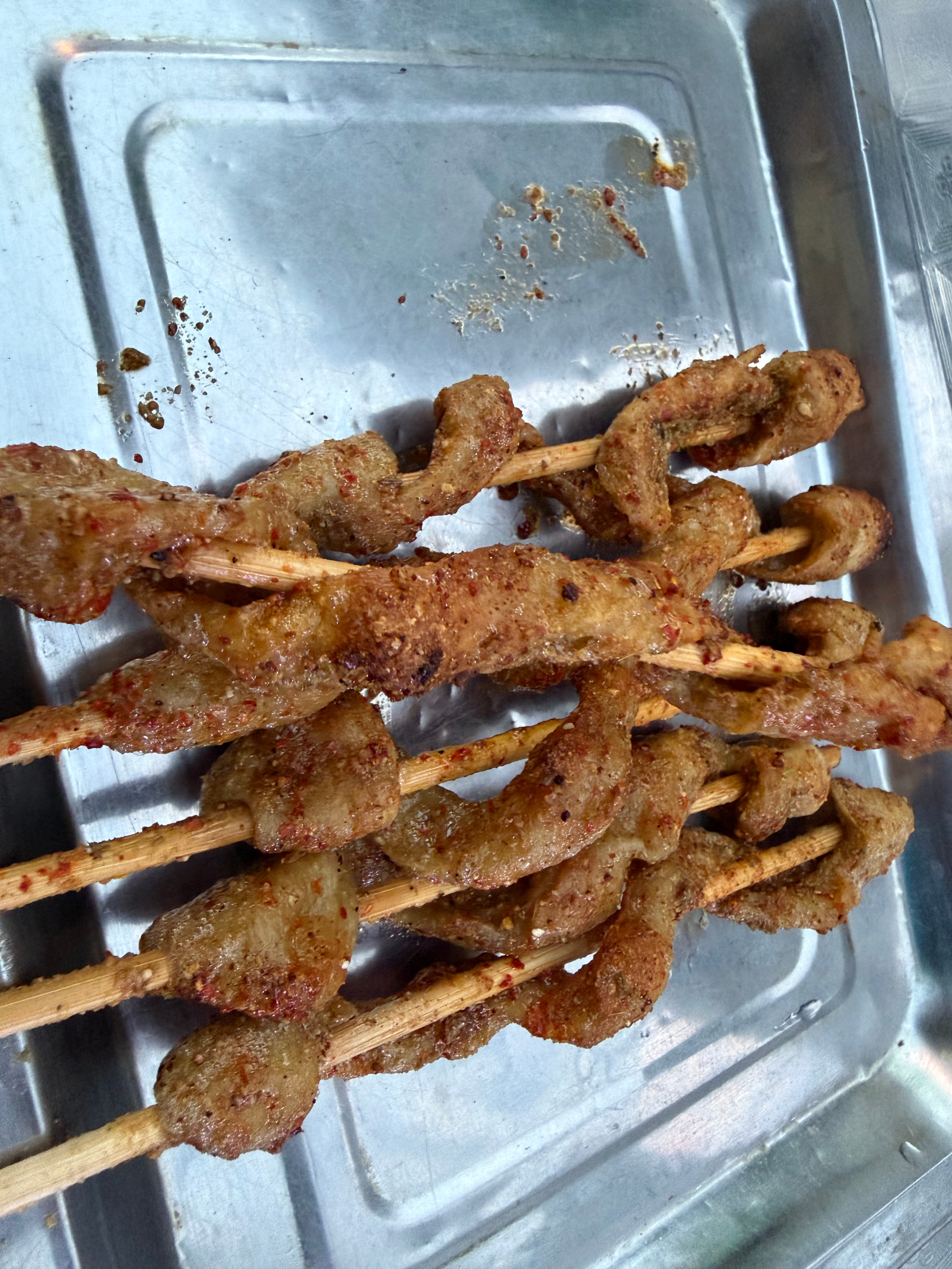 跟着卫健委吃水果蔬菜主食肉蛋奶都吃💡—日三餐核心搭配✅主食：半碗米饭/1拳头红