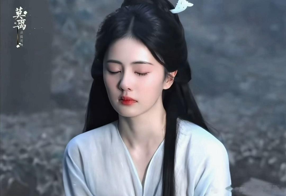 白鹿又去哪进修哭戏了网友调侃白鹿偷偷进修哭戏，源于她在《莫离》里克制隐忍的哭戏出