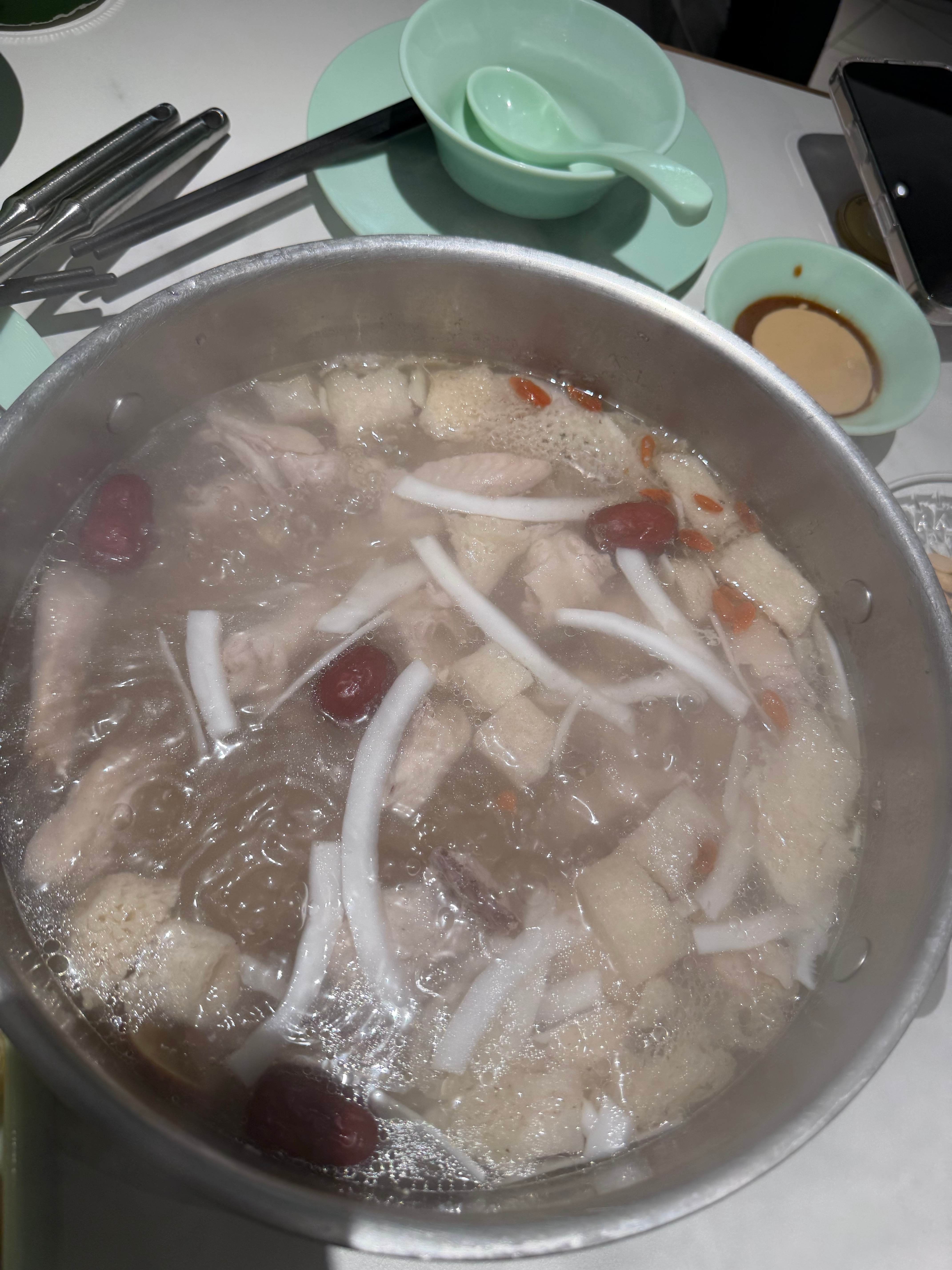 怎么会有椰子鸡这么好吃的东西？！ ​​​