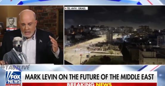 骗子的最高境界就是把自己也骗了。
 
很多人看完这段直播都懵了。大家纷纷吐槽，这