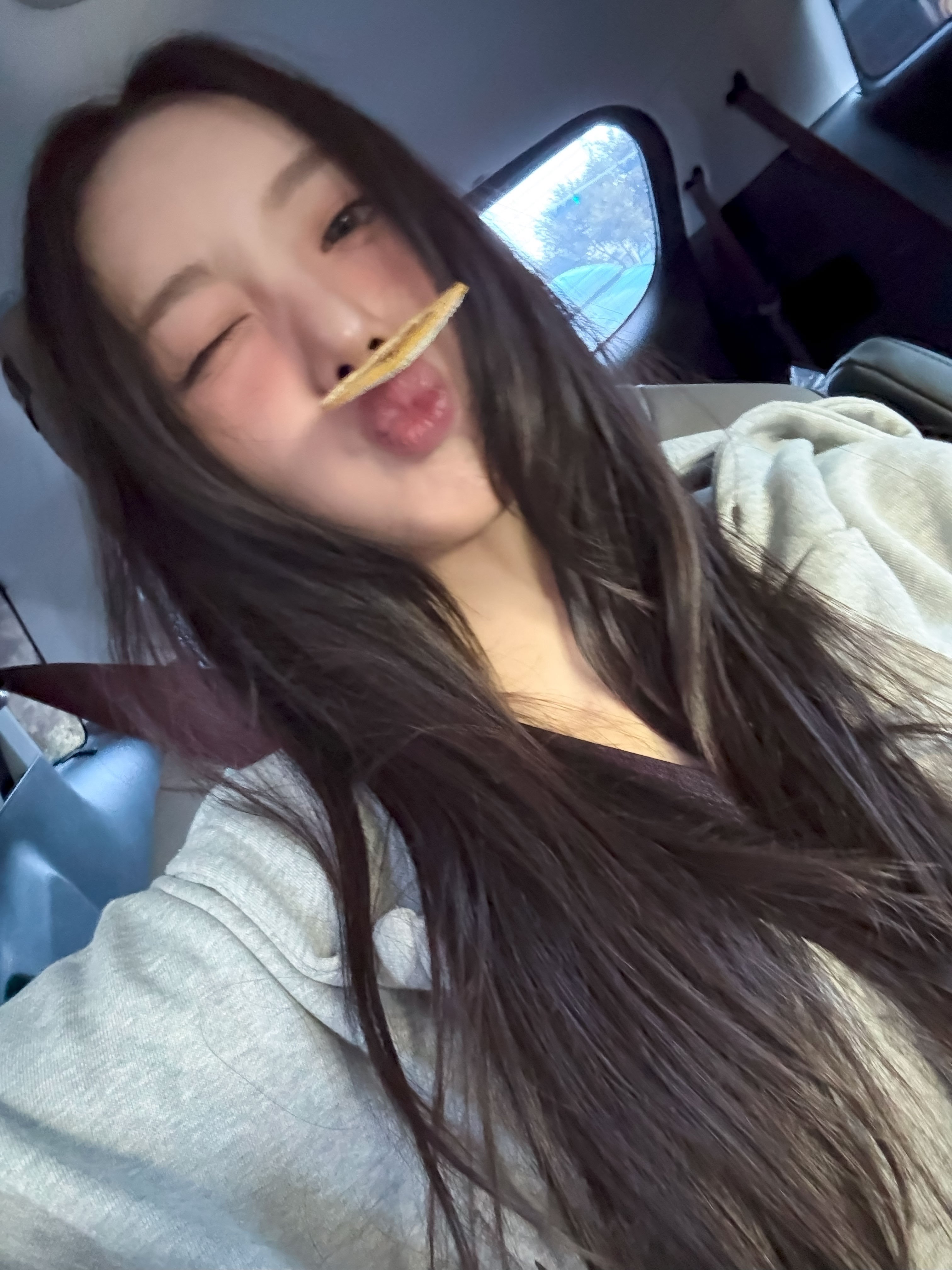 250709 KiiiKiii LEESOL李修旻 ​​​
