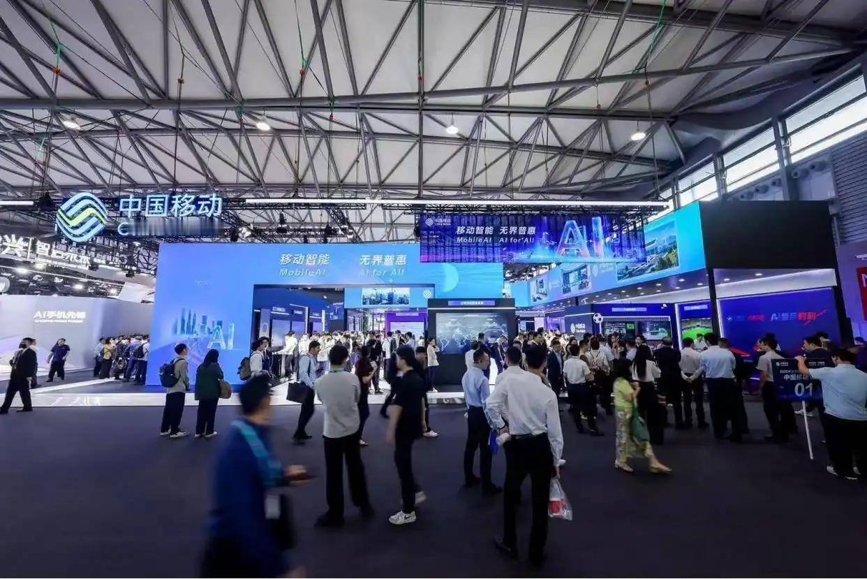 ‌移动网整体好用，信号覆盖最广，宽带便宜，但重度游戏玩家建议选电信或联通。‌‌‌