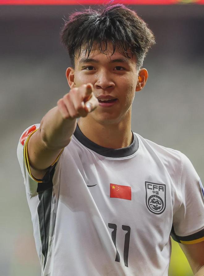 全运会 U20男子足球项目小组赛中，浙江队凭借王钰栋的出色表现，贡献1进球1助攻