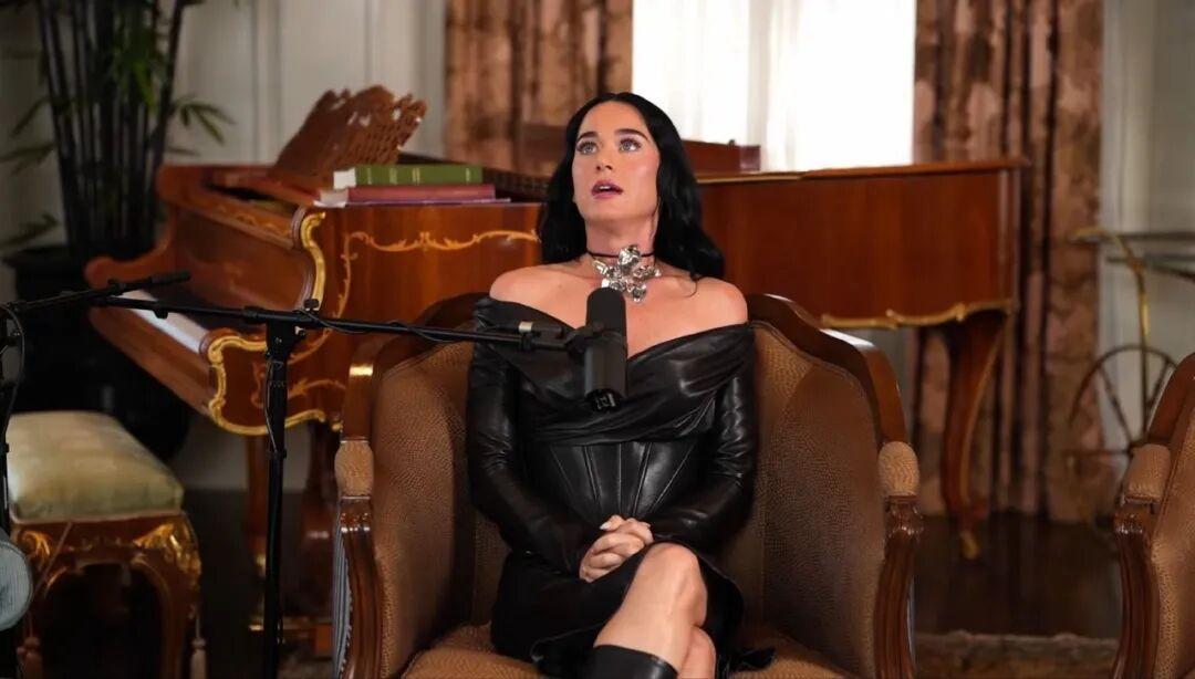 北京时间下周四（6月26日），流行天后Katy Perry（水果姐）即将推出全新