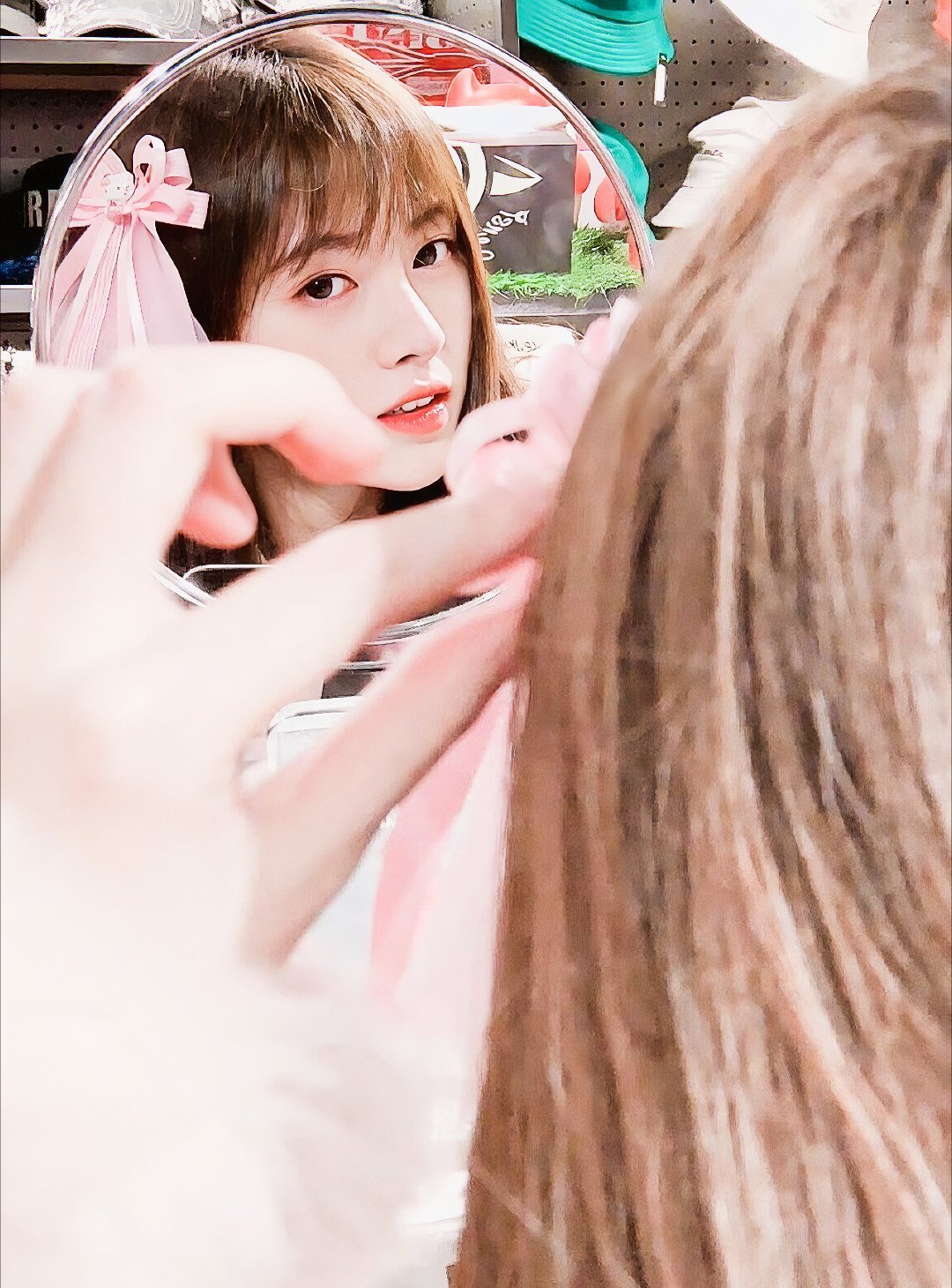 粉红色的回忆💕你嘛 我的开心钥匙^>⸝⸝⸝⸝<^੭ﾞ 