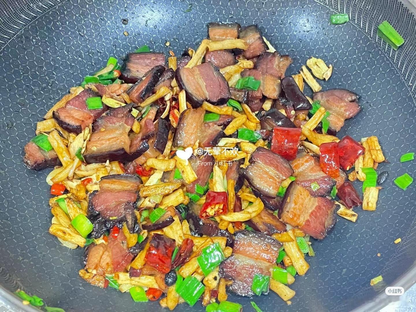 #湖南腊肉让新西兰人直呼好吃# 让新西兰人拍手叫好的湘菜隐藏款到底是什么有多好吃