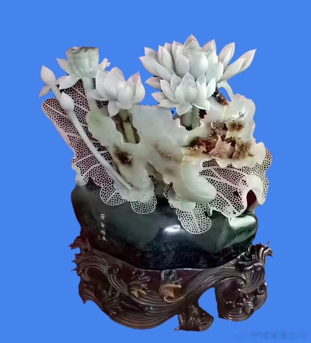 【昨日精彩今天依然】1精品黄龙玉摆件《寿桃》，2极品独山玉摆件《荷香福来》，34