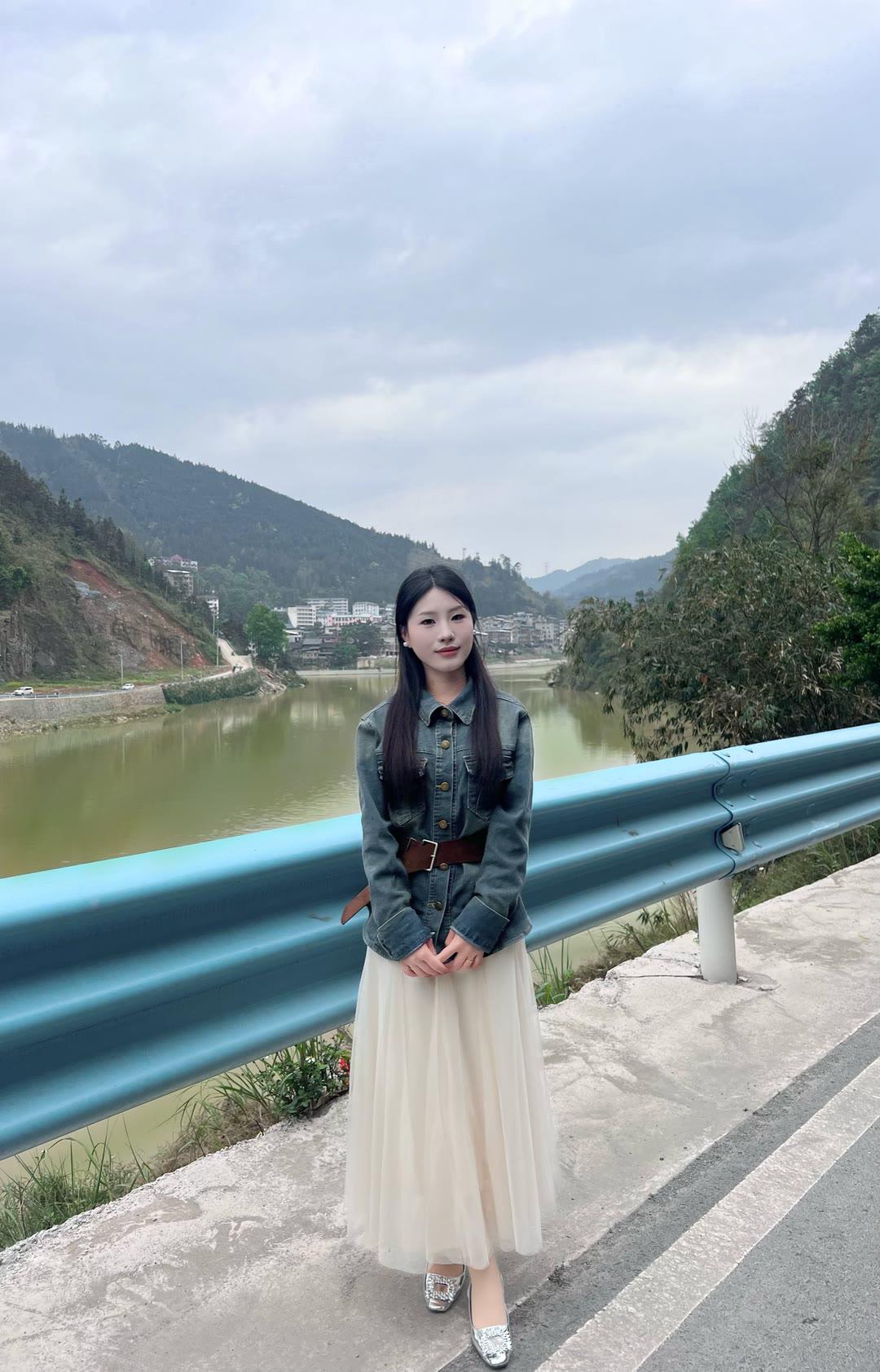 多年不减你深情