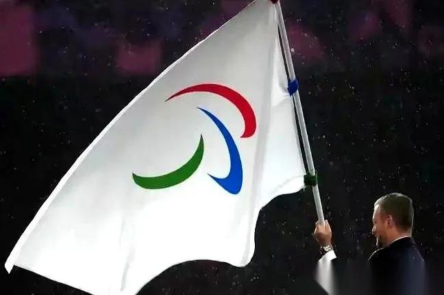 国际奥委会一巴掌甩过去，“你以后别想办奥运会了！”
结果印尼眼皮都没抬一下，“哦