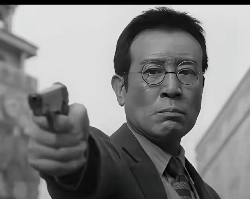 于和伟慷慨捐赠1200万片酬，
背后的故事令人感动落泪！

昨晚，
社交媒体上一